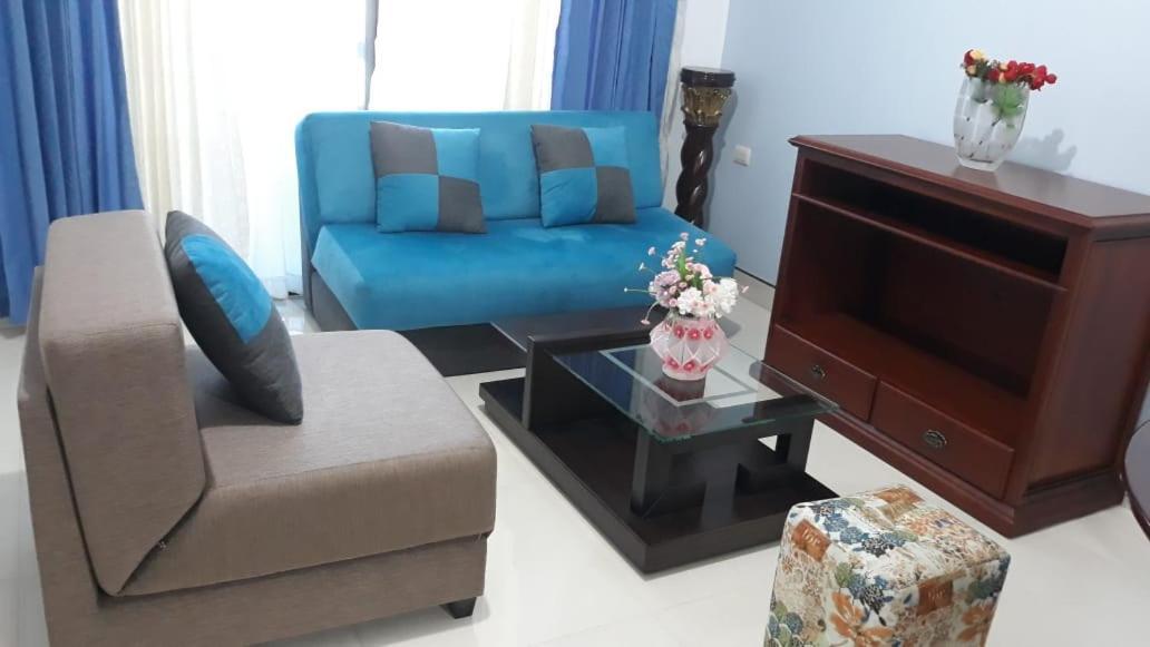 Departamentos Marcecilia De 2 Y 3 Habitaciones En El Centro De Manta Kültér fotó