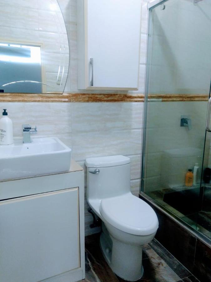 Departamentos Marcecilia De 2 Y 3 Habitaciones En El Centro De Manta Kültér fotó