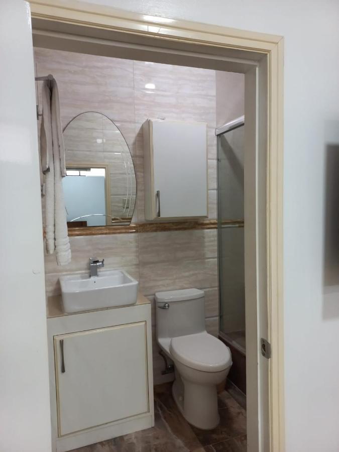 Departamentos Marcecilia De 2 Y 3 Habitaciones En El Centro De Manta Kültér fotó
